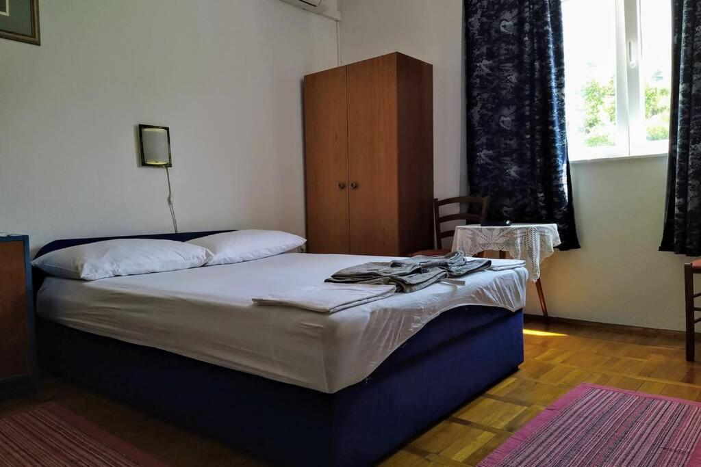 Apartamento Davor Tučepi Exterior foto