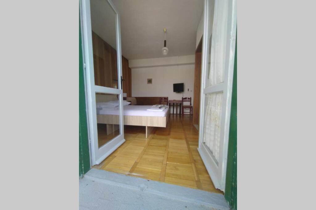 Apartamento Davor Tučepi Exterior foto
